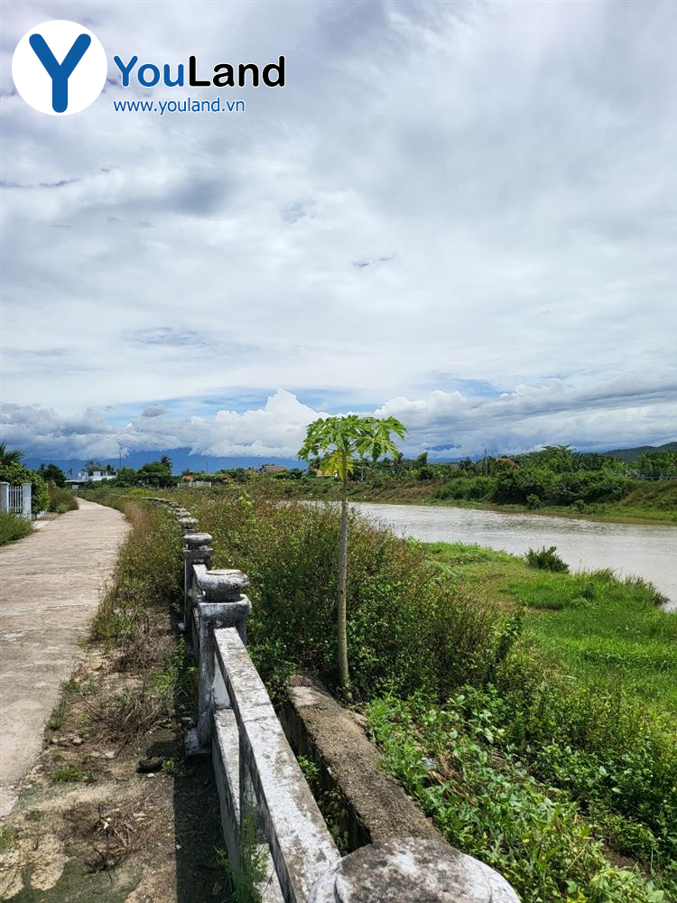 Mặt tiền Sông Dinh Thị Xã Ninh Hòa, Tỉnh Khánh Hòa